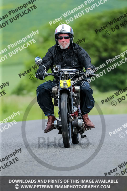 Vintage motorcycle club;eventdigitalimages;no limits trackdays;peter wileman photography;vintage motocycles;vmcc banbury run photographs